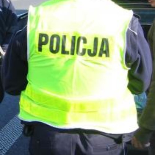 Krakowscy policjanci błyskawicznie ustali i zatrzymali sprawców rozboju, z których jeden był poszukiwany przez Prokuraturę