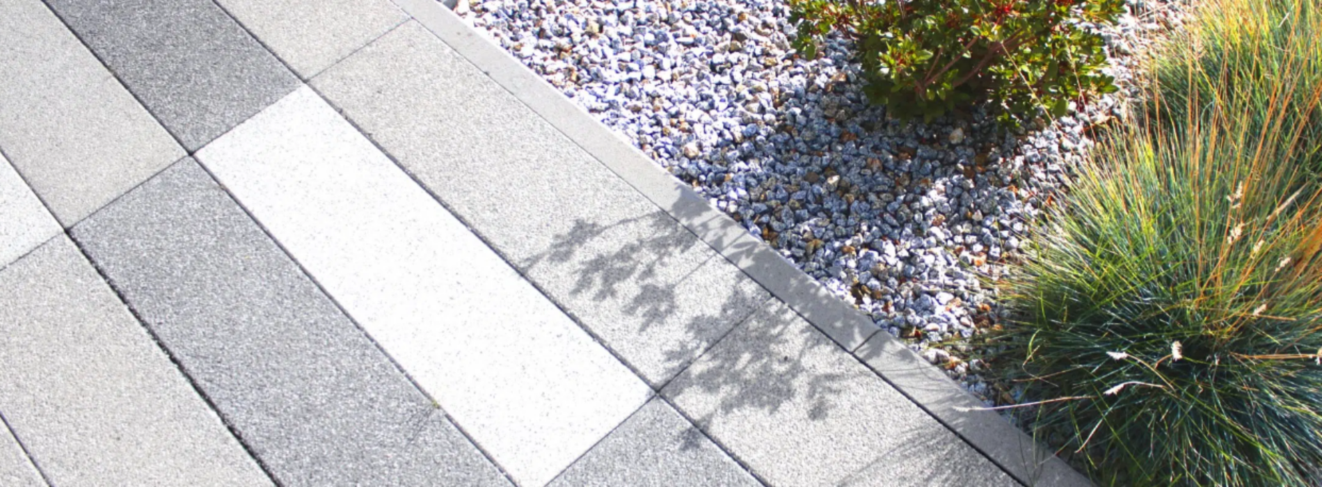 Jak stworzyć bezpieczny i estetyczny wjazd do posesji?